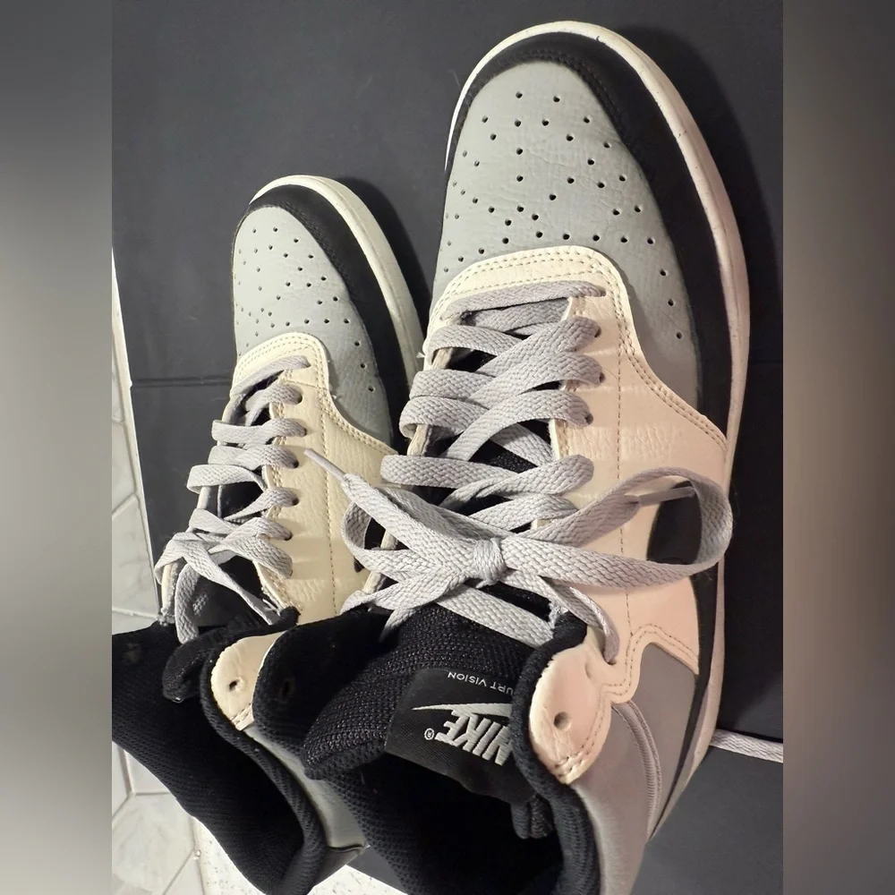 Size 10 - Men’s Nike Court Vision Next Nature Mid White Black Gray - Worn Once